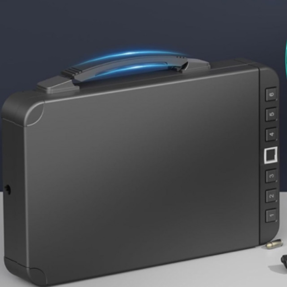 Portable VR/AR Accessory Case – Black